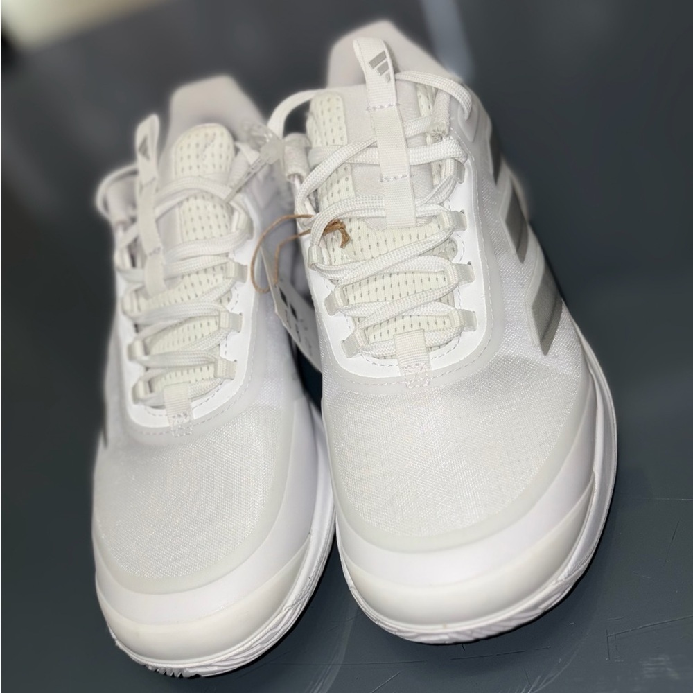 adidas Women's Avacourt 2 Tennis Shoes - Picture 2 of 10